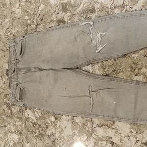 Vintage Levi's Orange Tab 550 32x30 Relaxed Tapered With Ripped Knees